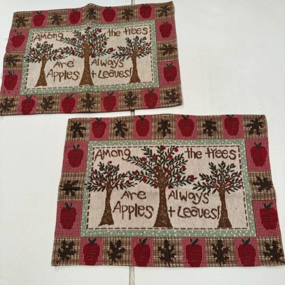 placemats 2pc set Apple tree graphic knit red green fall leaves teacher gift